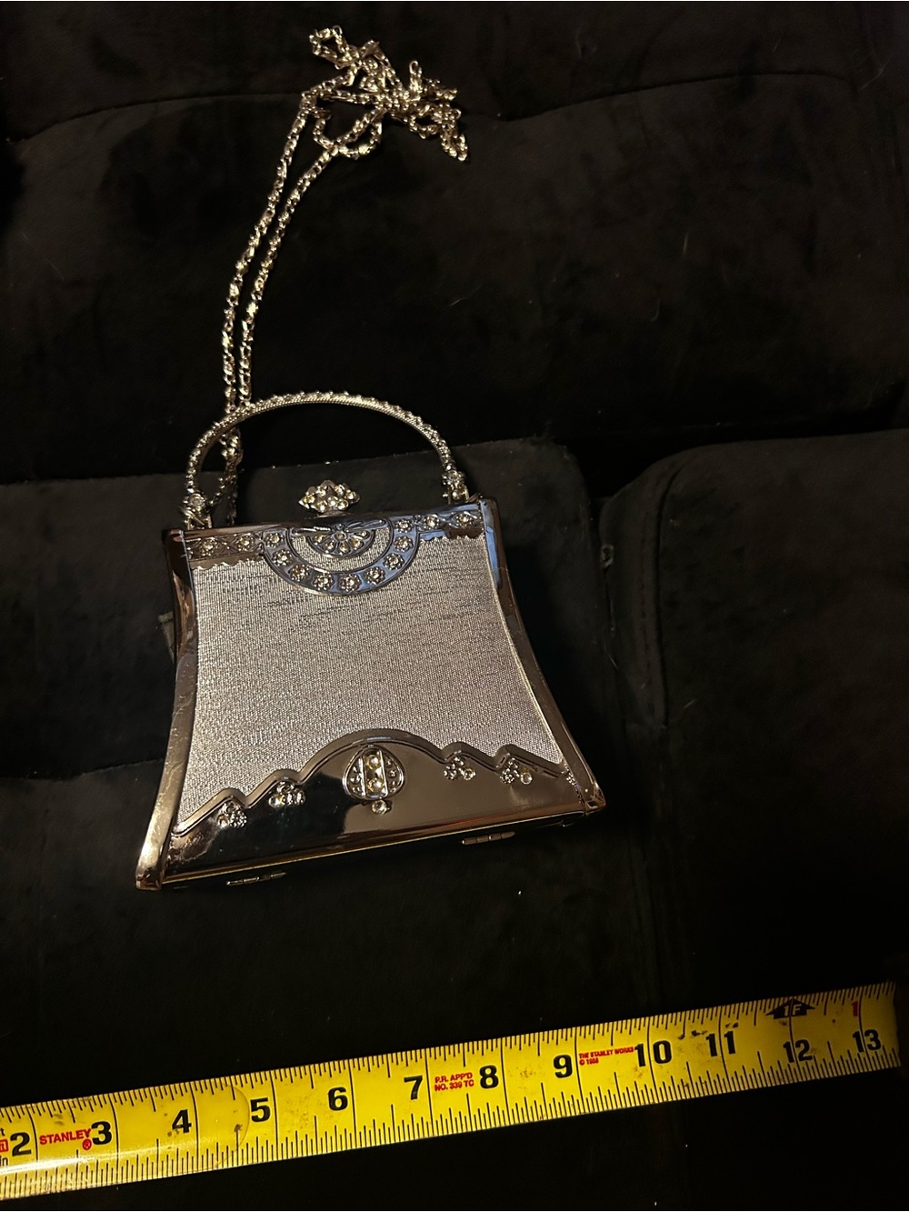 Source Unknown Silver Evening Clutch with Decorative Metal Trim - Picture 4 of 4